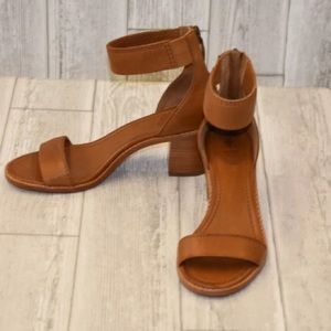 Brielle Frye Brown Heel size 9